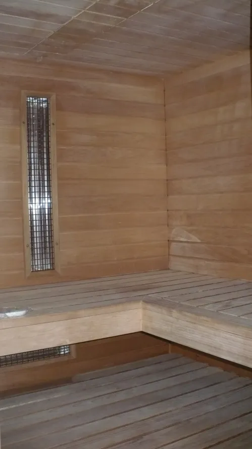 41. galéria kép Fakos Asztalos